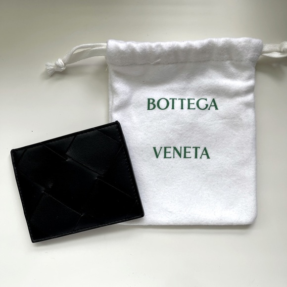 Bottega Veneta Maxi Intrecciato Card Holder - Picture 1 of 4
